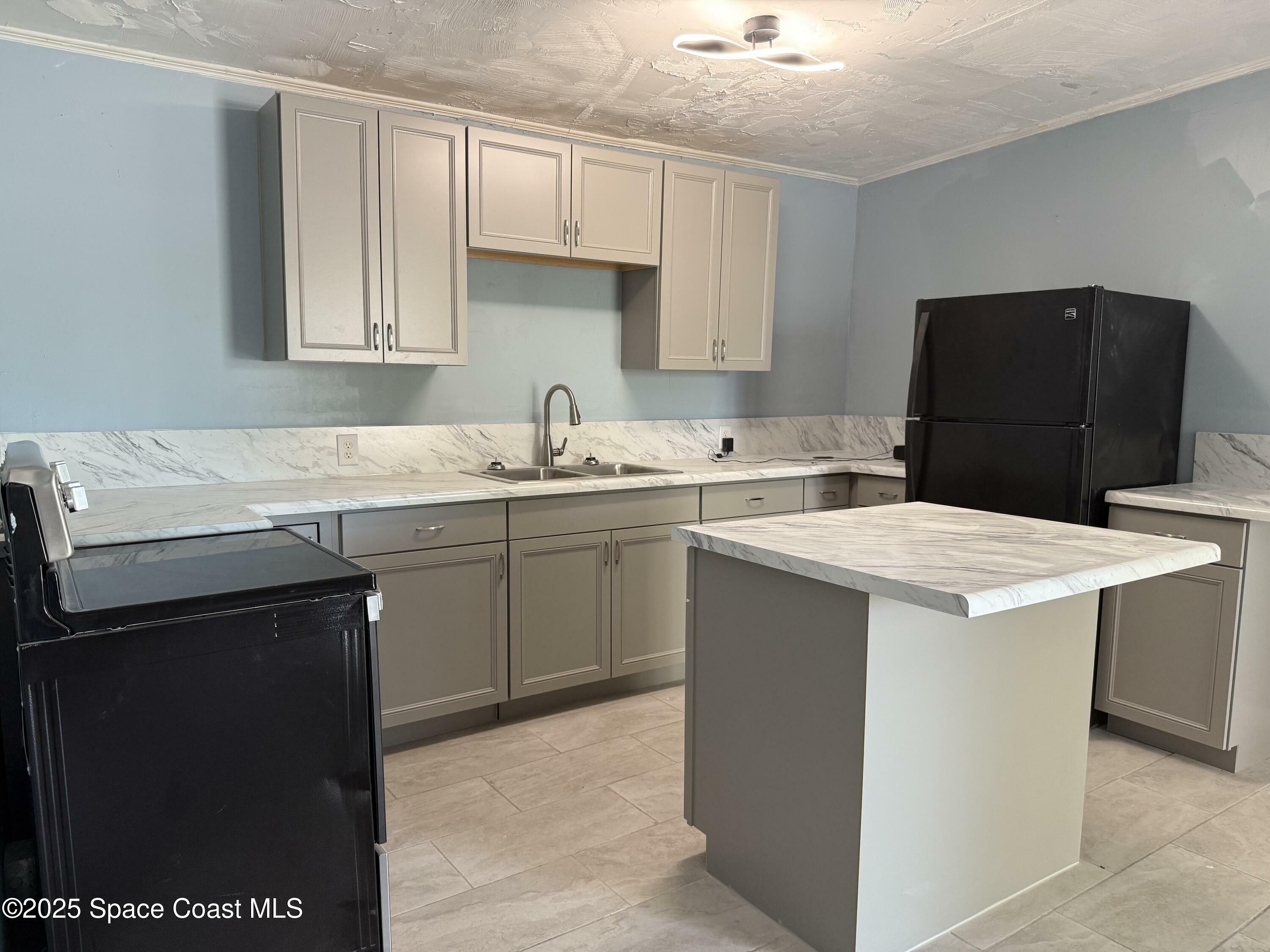 Property Photo: 3245 Citrus Court FL 32780