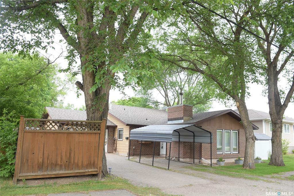 Property Photo: 119 Dewdney Street SK S0G 2K0