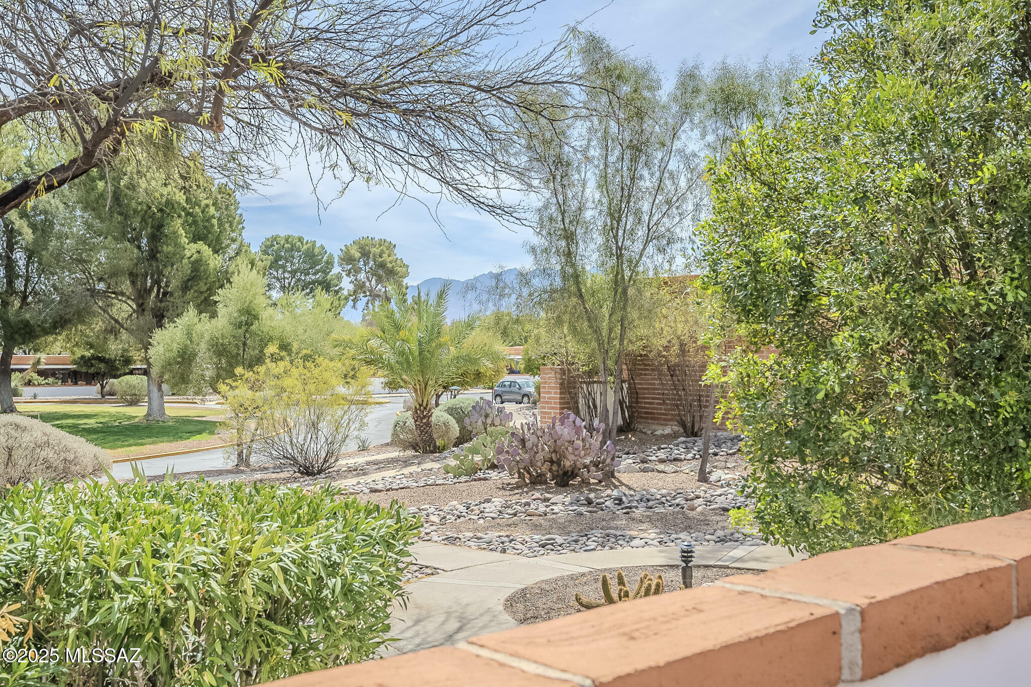 Property Photo: 206 S Paseo Quinta Apt C AZ 85614