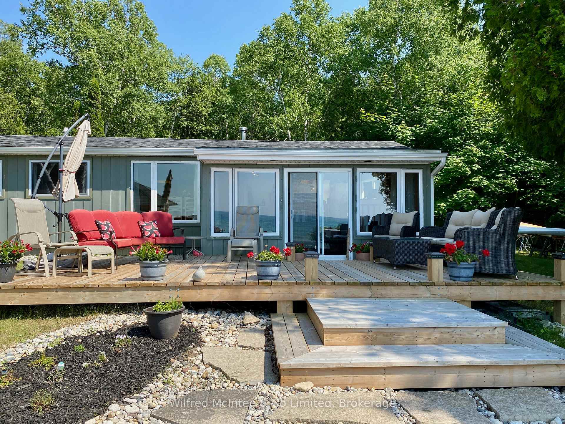 915 Bruce Road 13 Road  Native Leased Lands ON N0H 2L0 photo