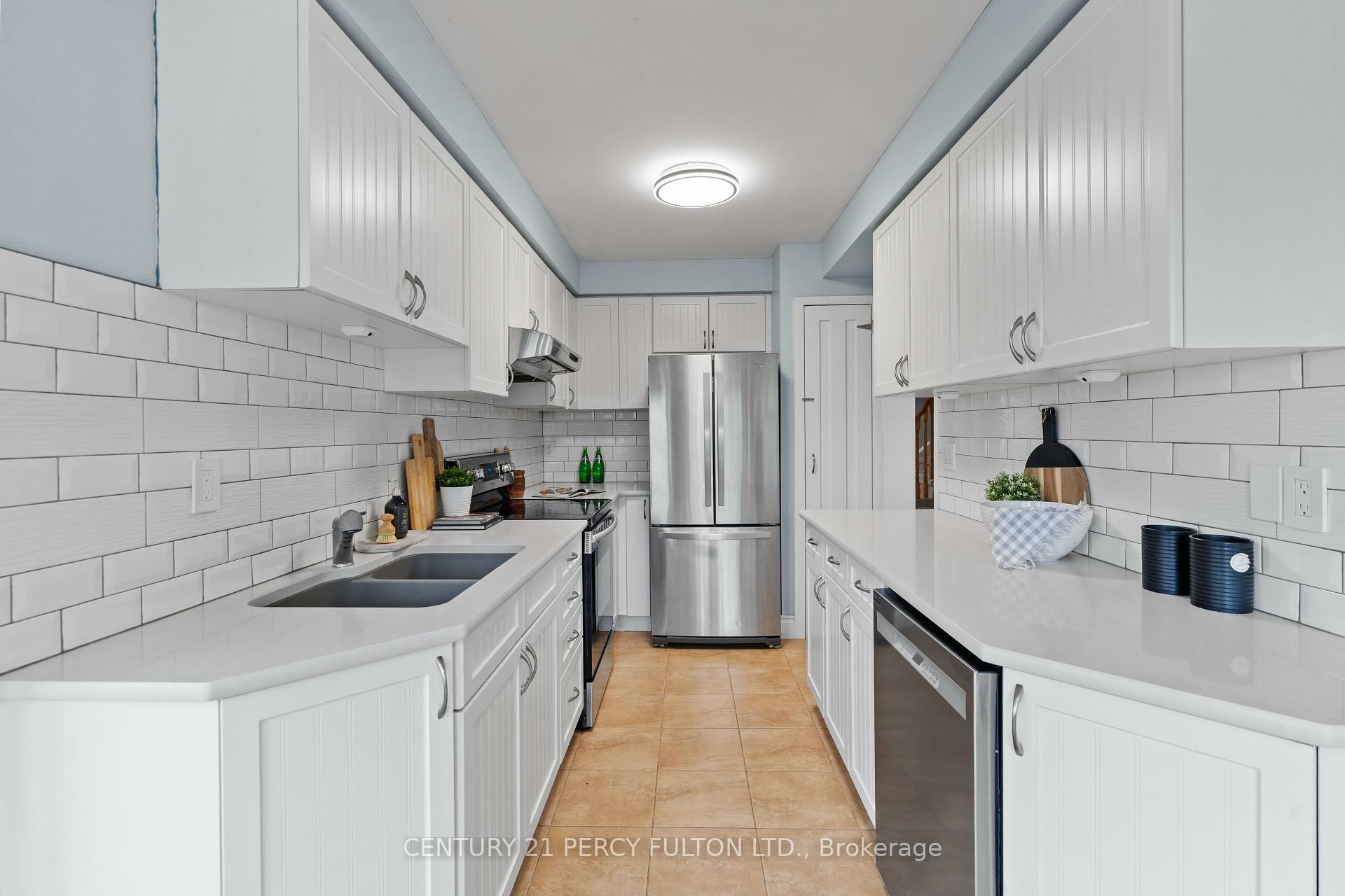 Property Photo: 25 Heaver Drive ON L1N 9K4