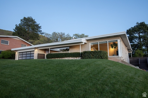 Property Photo:  2812 E Commonwealth Ave S  UT 84109 