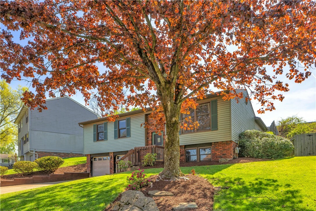 Property Photo: 2290 Chapparal Drive PA 15239