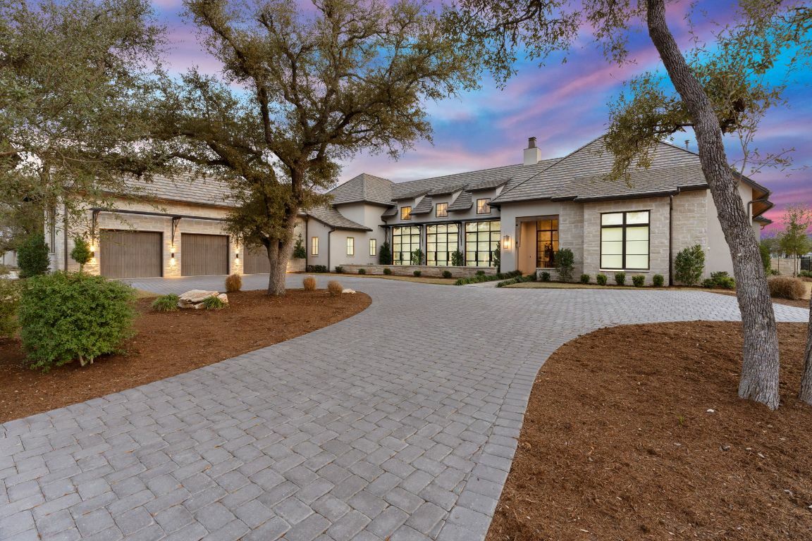 229 Tiffanie Way  Austin TX 78737 photo