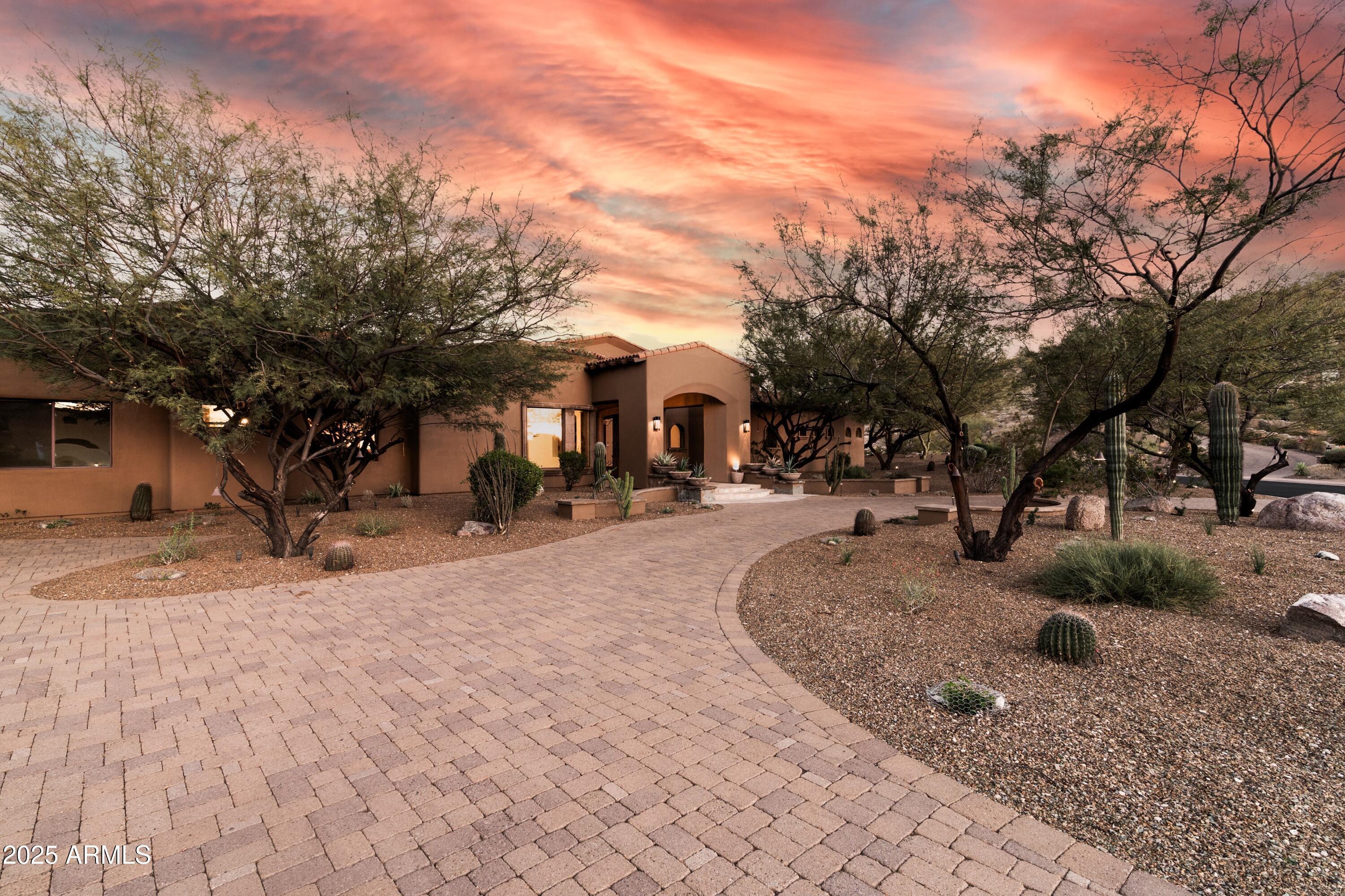 14760 E Paradise Drive  Fountain Hills AZ 85268 photo