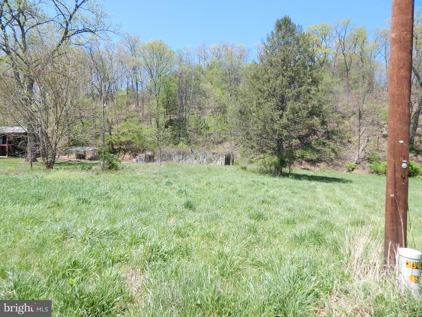 Property Photo: 746 Puffenburger Lane WV 25427