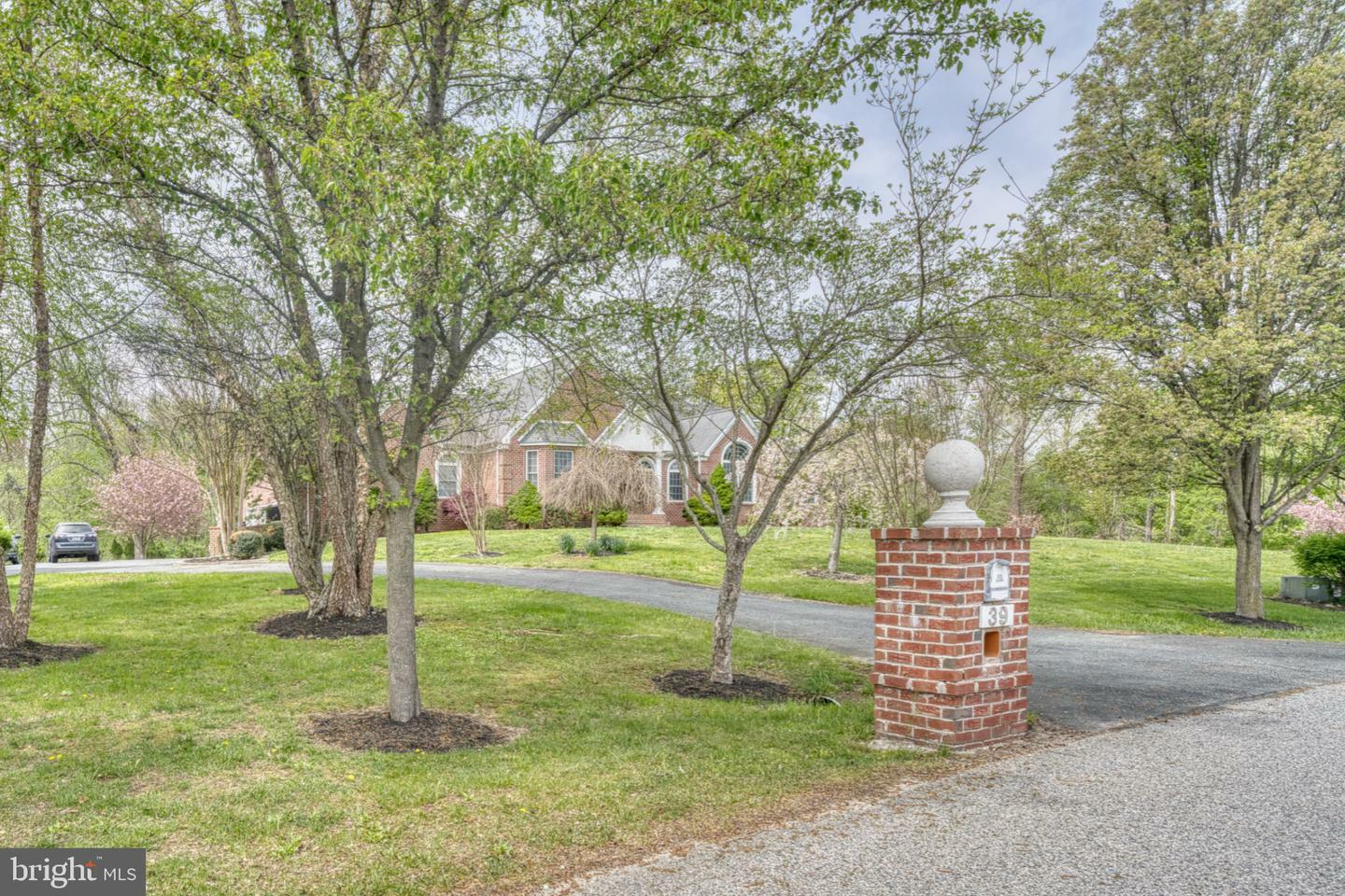 Property Photo: 39 Riverside Drive MD 21921