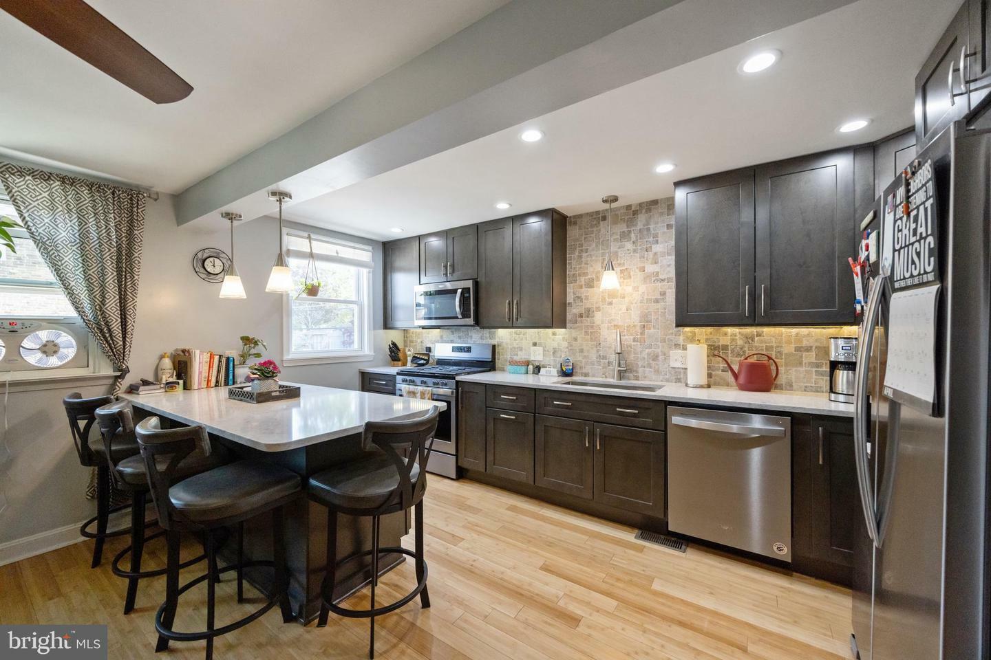 Property Photo: 839 Hampshire Road PA 19026