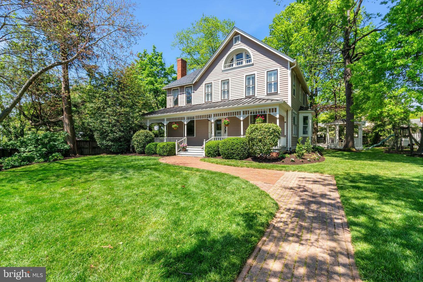 Property Photo: 6763 25th Street N VA 22213