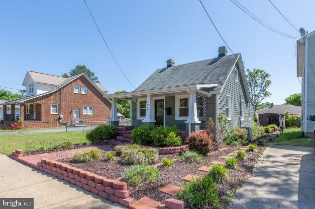 Property Photo: 1204 Railroad Avenue VA 22401
