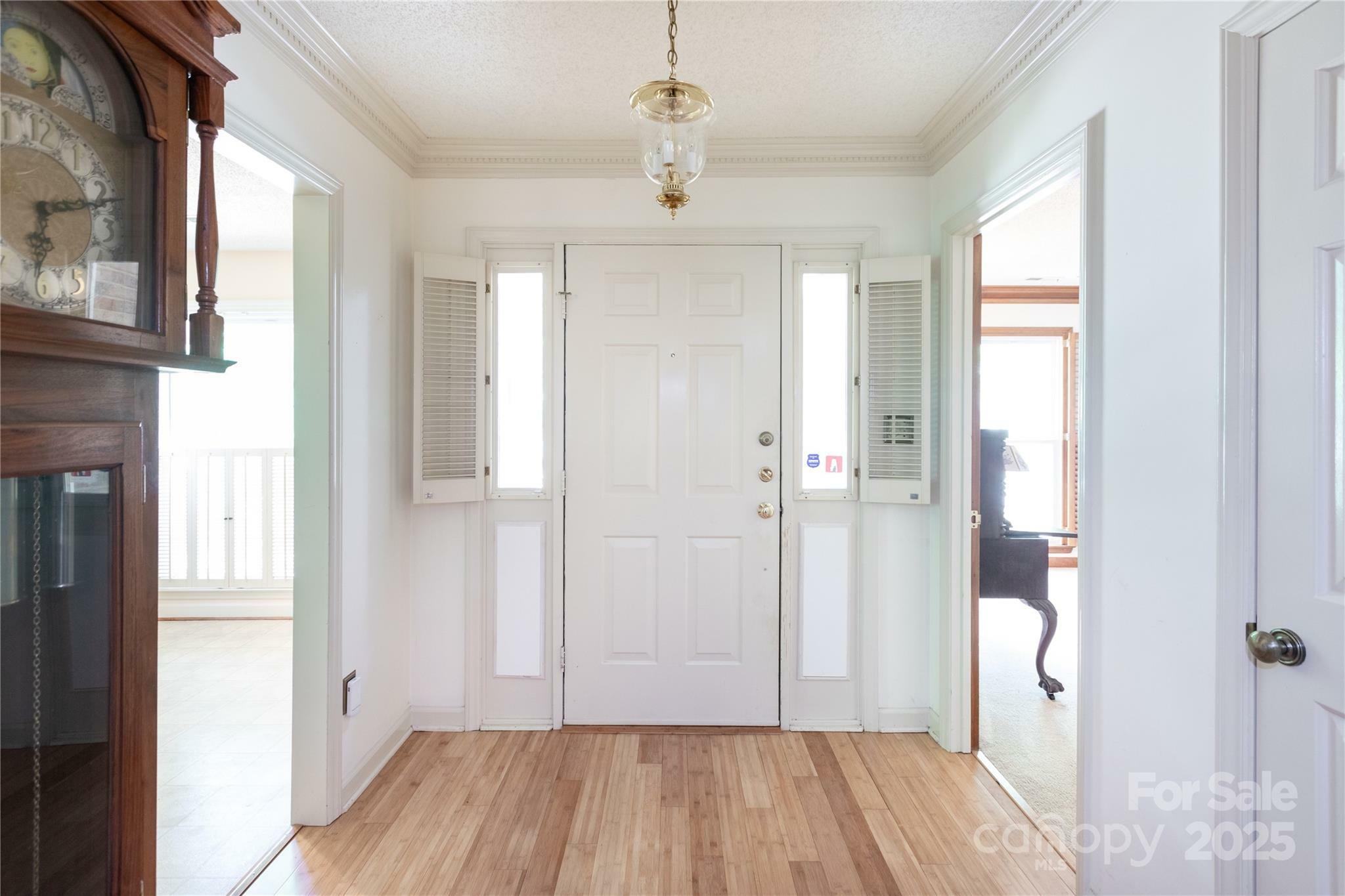 Property Photo:  4234 Woodglen Lane  NC 28226 