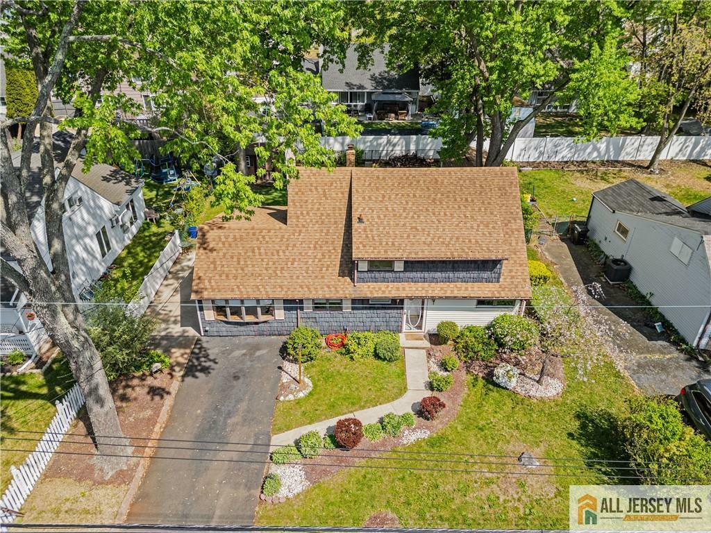 Property Photo: 8 Farmbrook Drive NJ 08857
