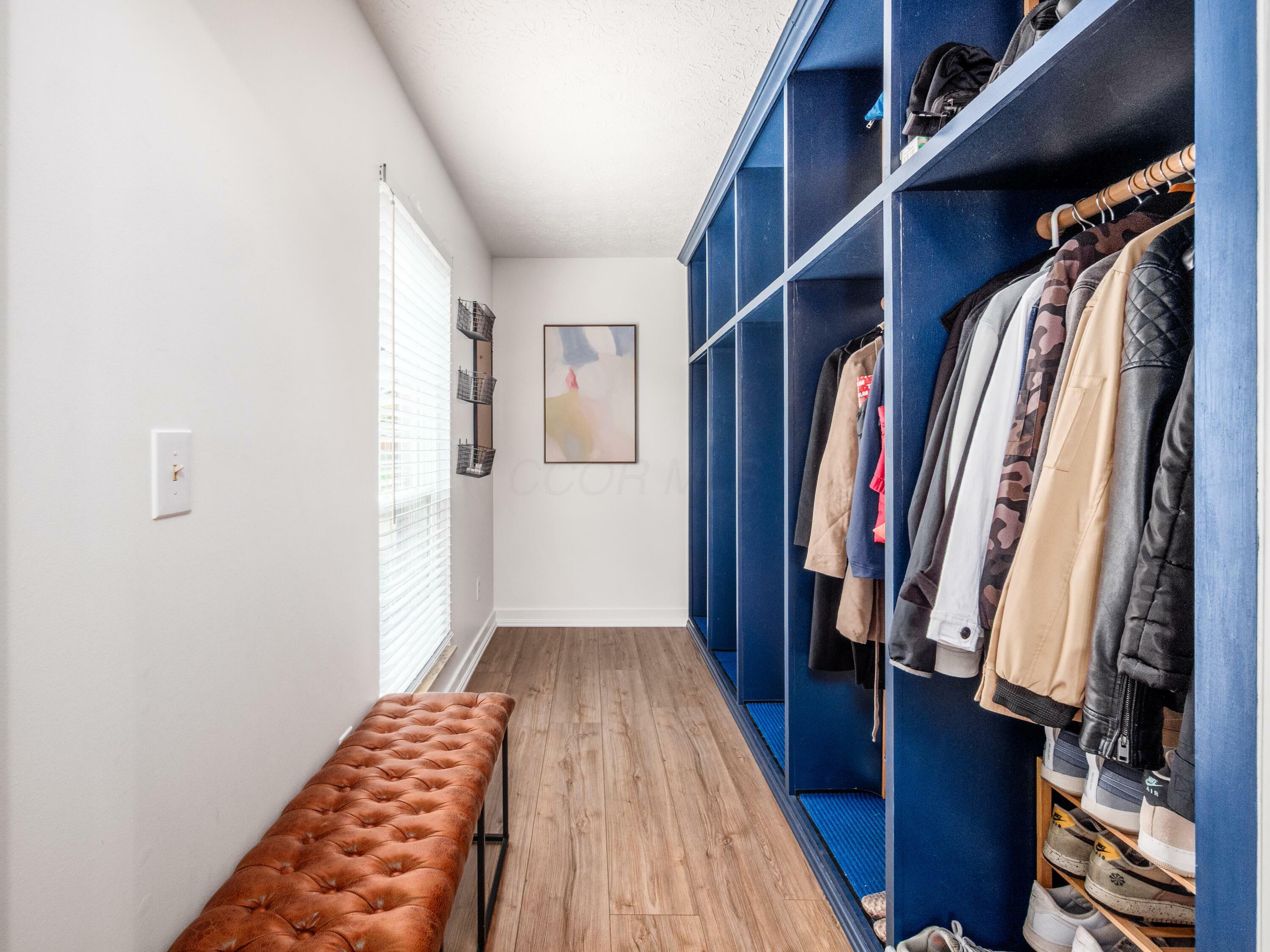 Property Photo: 1836 Birchfield Court OH 43065
