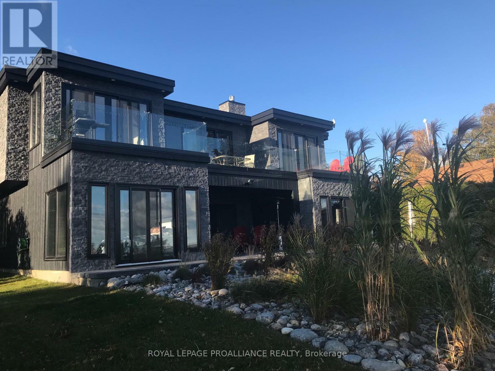 Property Photo: 621 Barcovan Beach Road ON K0K 1L0