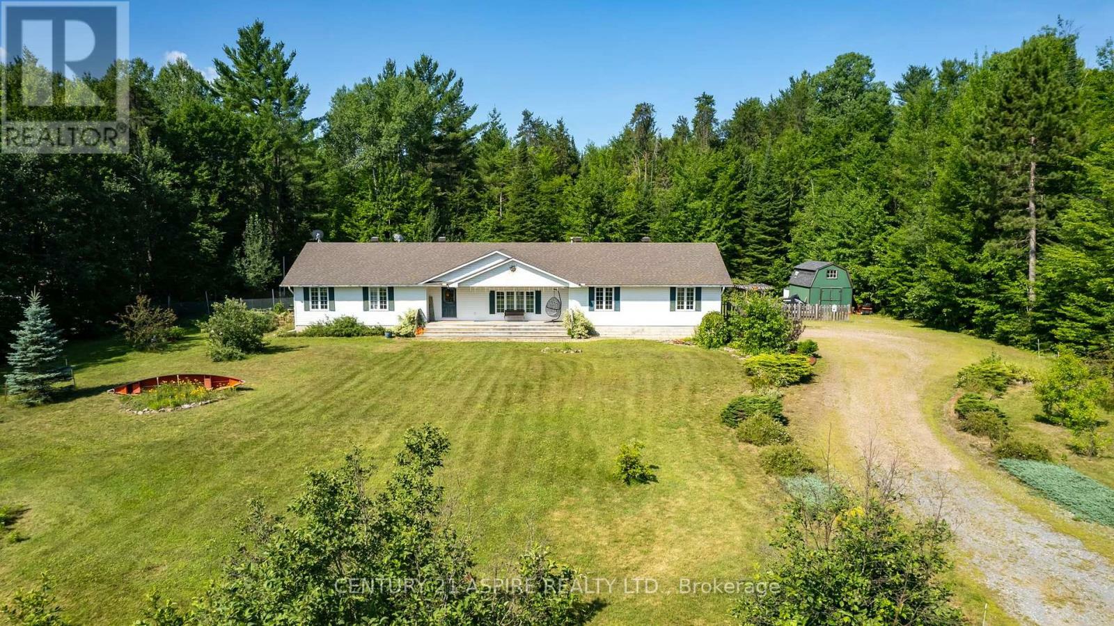 Property Photo: 54 Evergreen Drive ON K8A 6W7