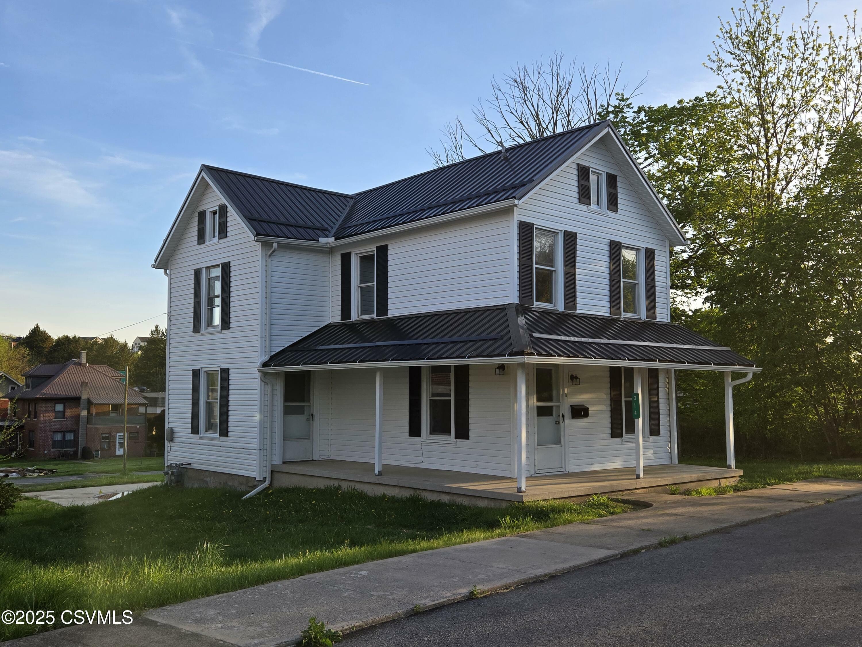 Property Photo: 314 High Street PA 17886