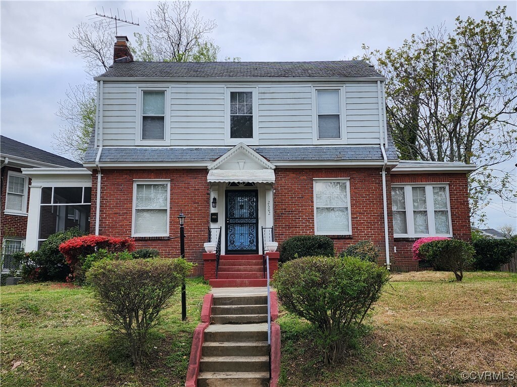 Property Photo: 2602 Hawthorne Avenue VA 23222