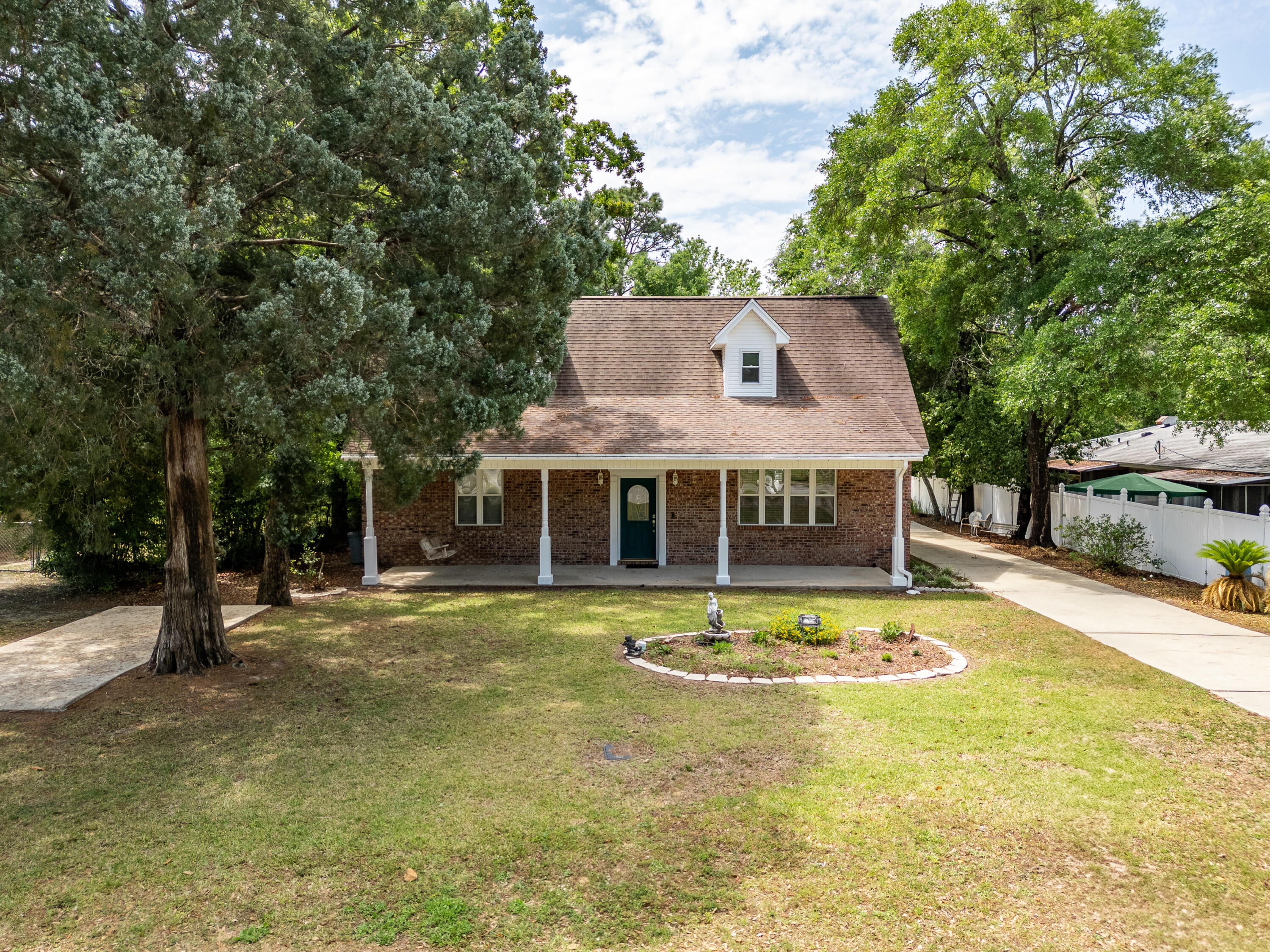 Property Photo: 367 Okaloosa Avenue FL 32580