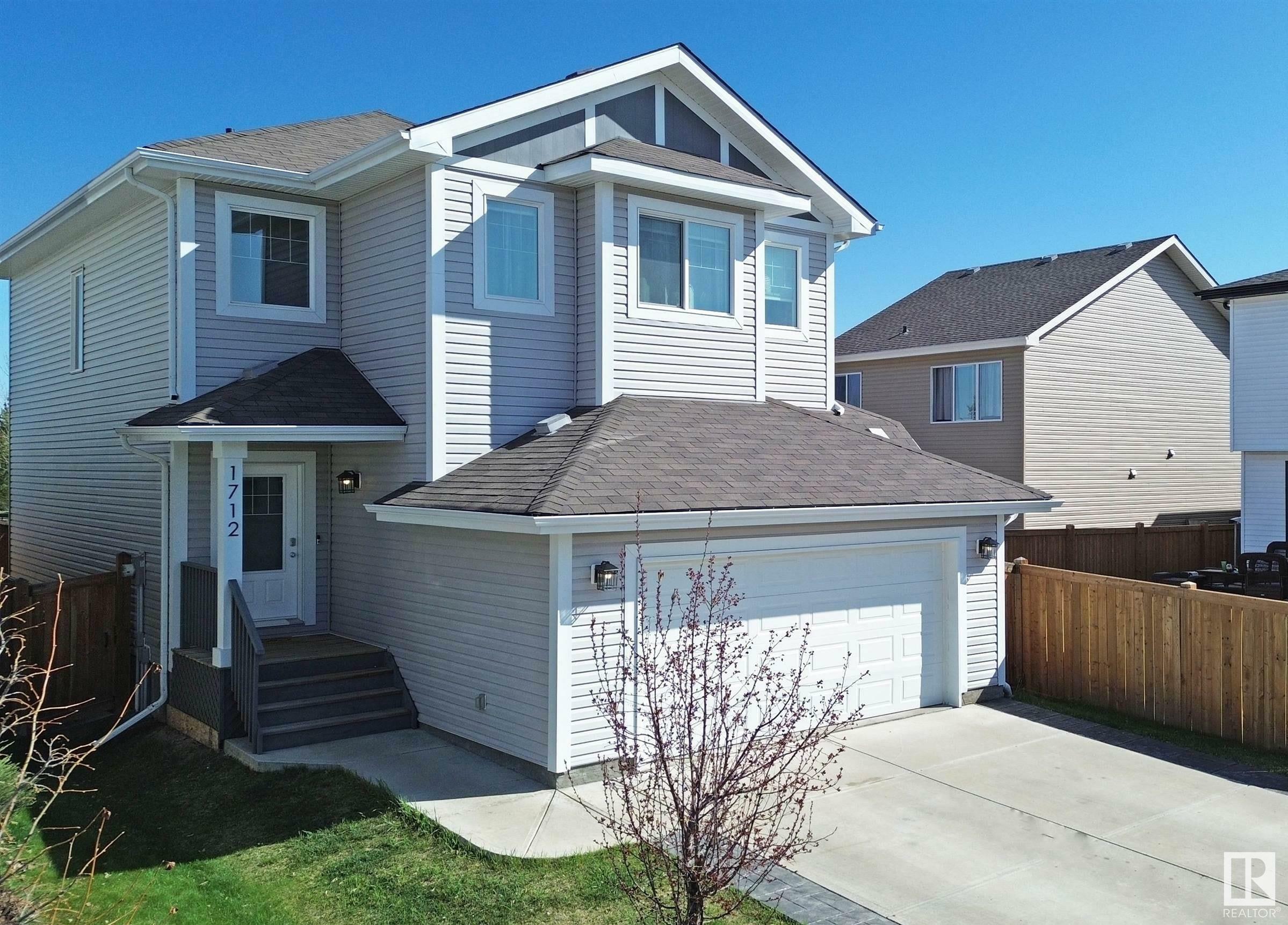 Property Photo: 1712 Westerra Loop AB T7Z 0K8