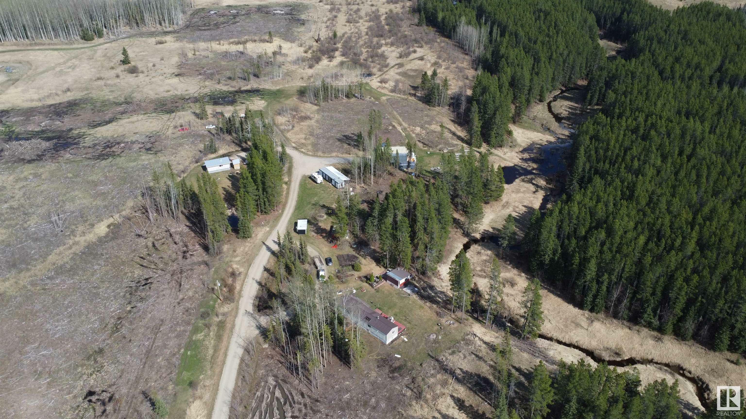 Property Photo: 450059B,C,D Hwy 22 AB T0C 0T0