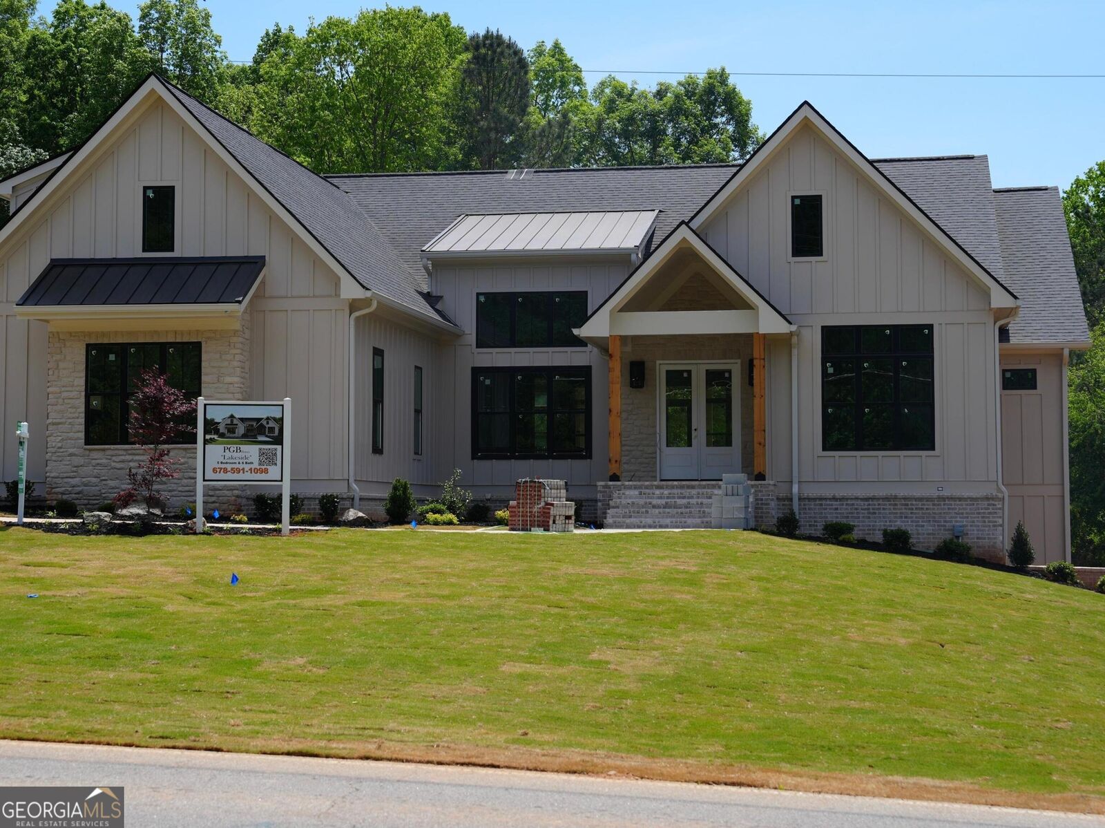 Property Photo:  2468 Rockbridge Road NW  GA 30012 