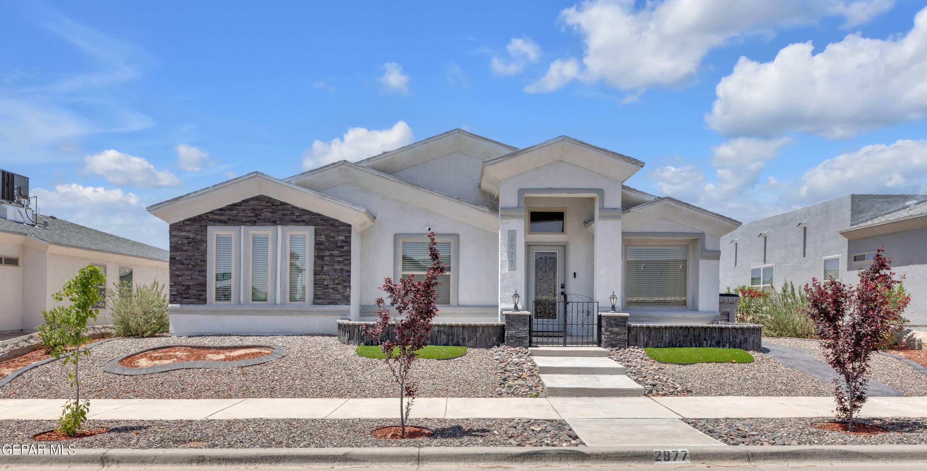 Property Photo: 2877 Maria Casas Street TX 79938