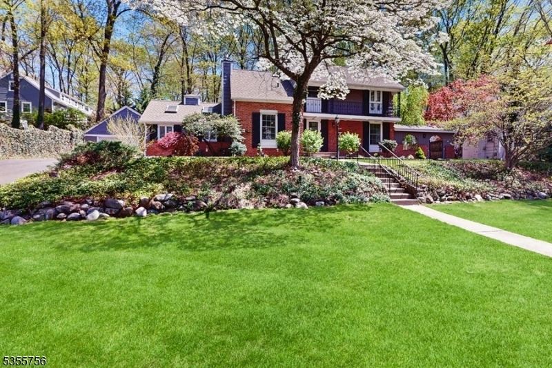 Property Photo: 263 Standish Rd NJ 07450
