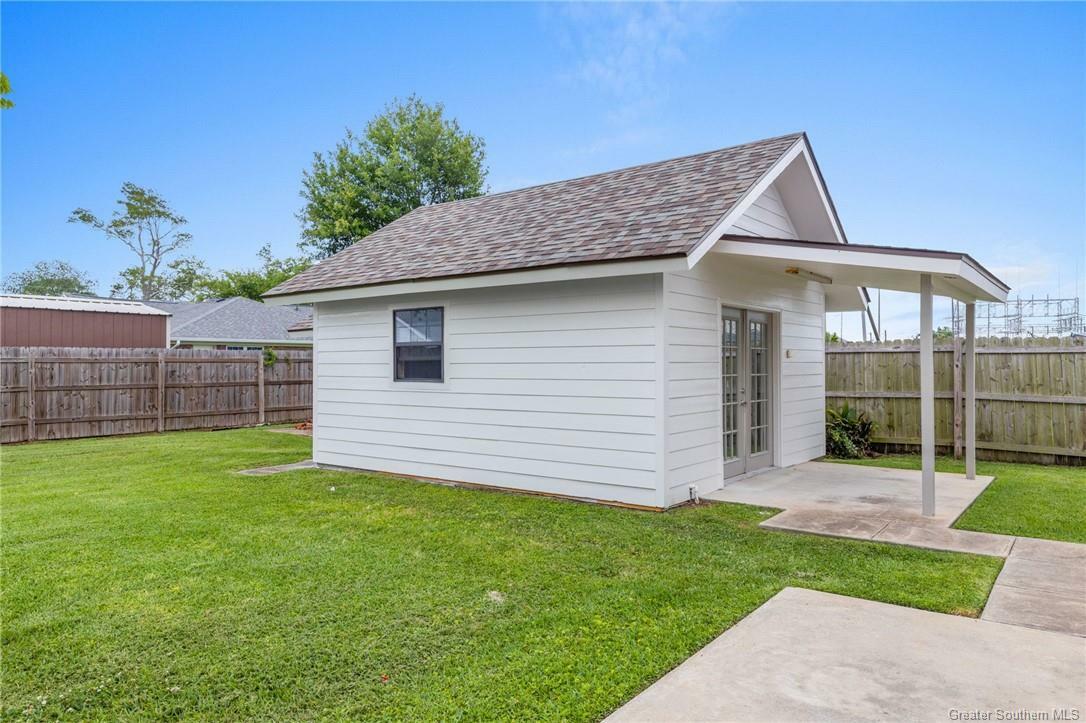 Property Photo: 1409 Beth Street LA 70663