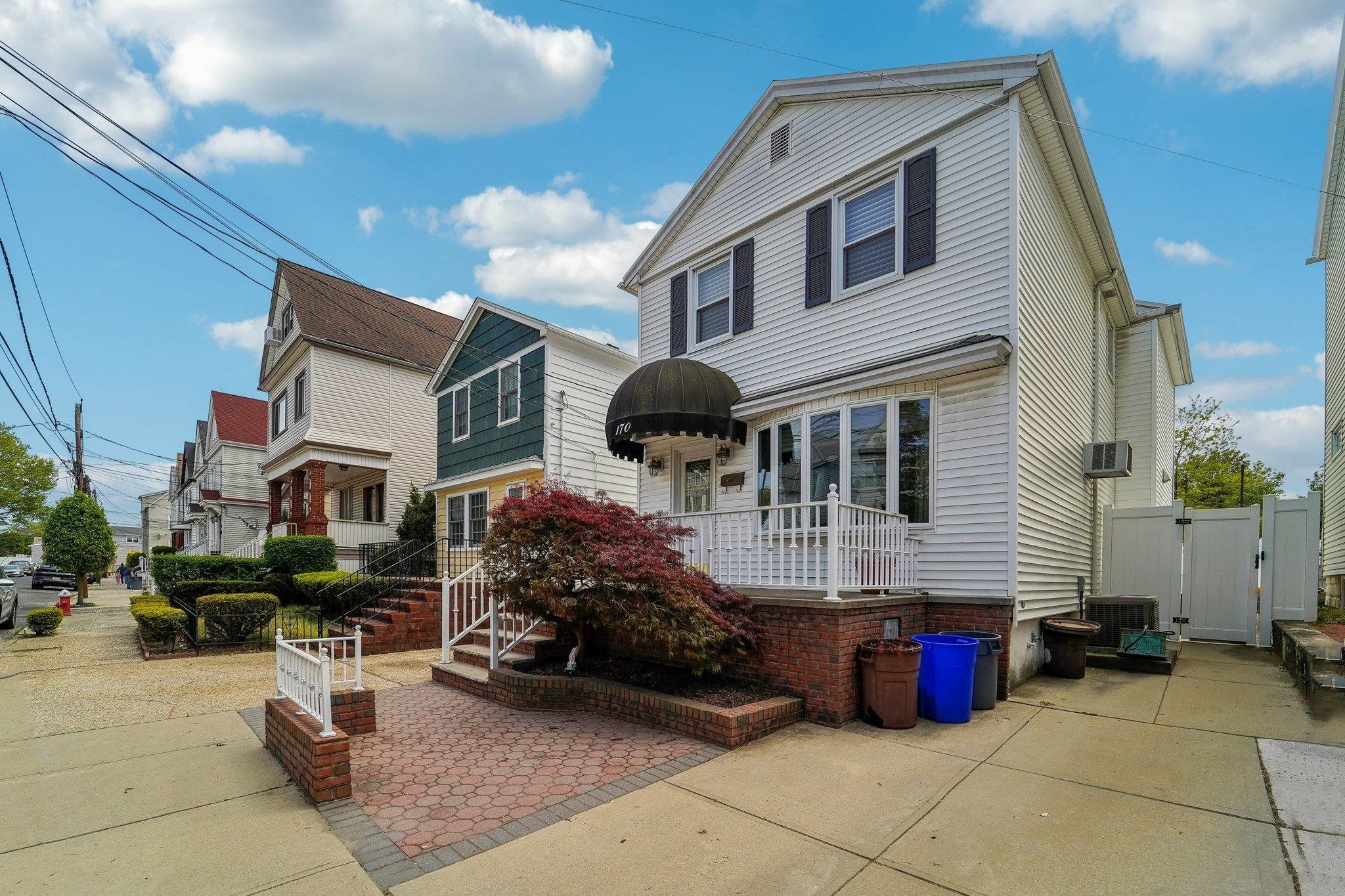 Property Photo: 170 West 8th St NJ 07002-3709