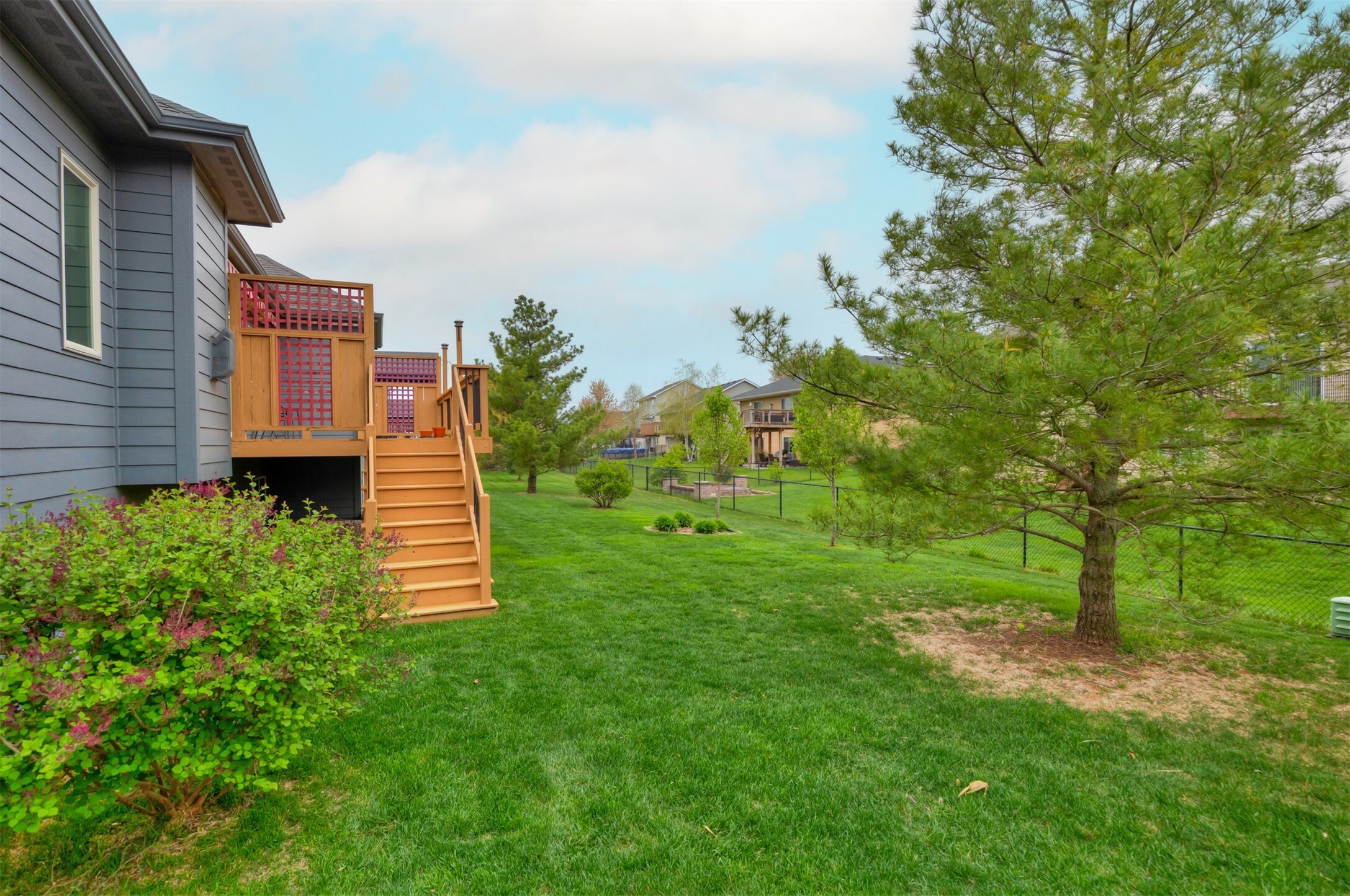 Property Photo: 5006 NE Rio Drive IA 50021