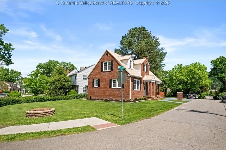 Property Photo:  315 27th Street SE  WV 25304 