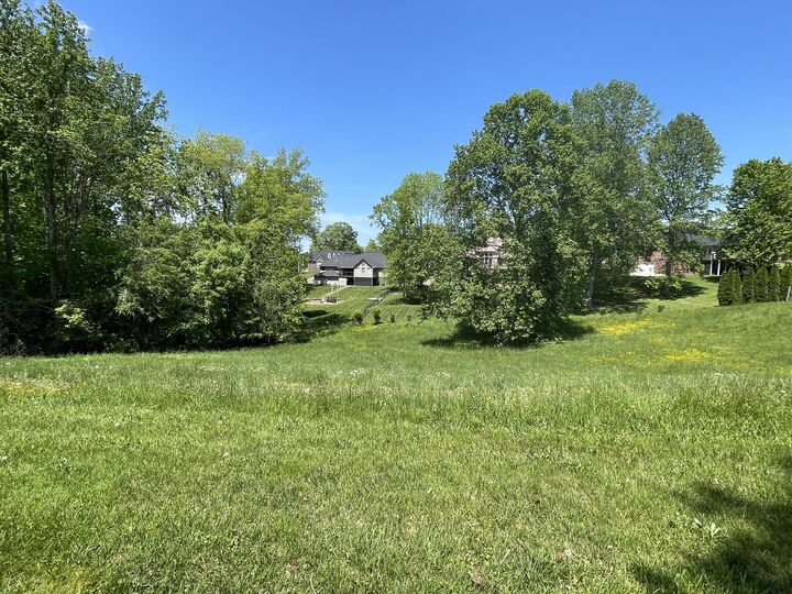 Property Photo:  311 Lake Cliff Drive  KY 42503 