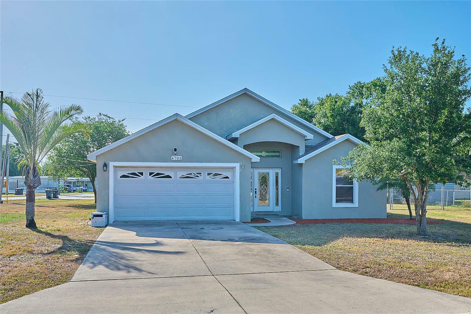 Property Photo: 4703 Benton Street FL 33859