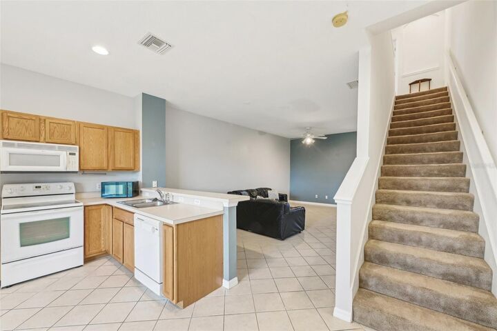 Property Photo:  2353 Rosewood Lane  FL 34289 