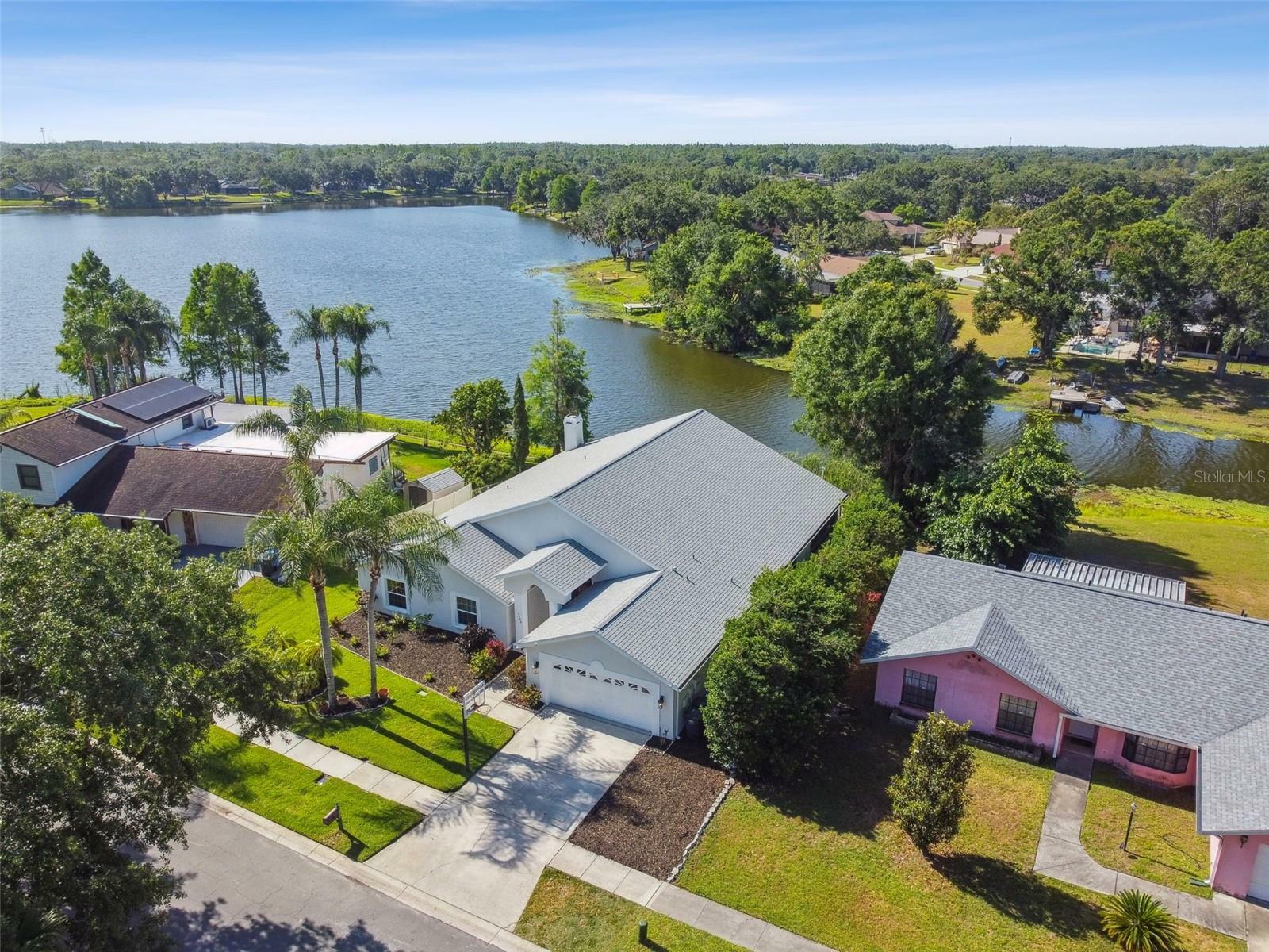 Property Photo: 3238 Cullendale Drive FL 33618