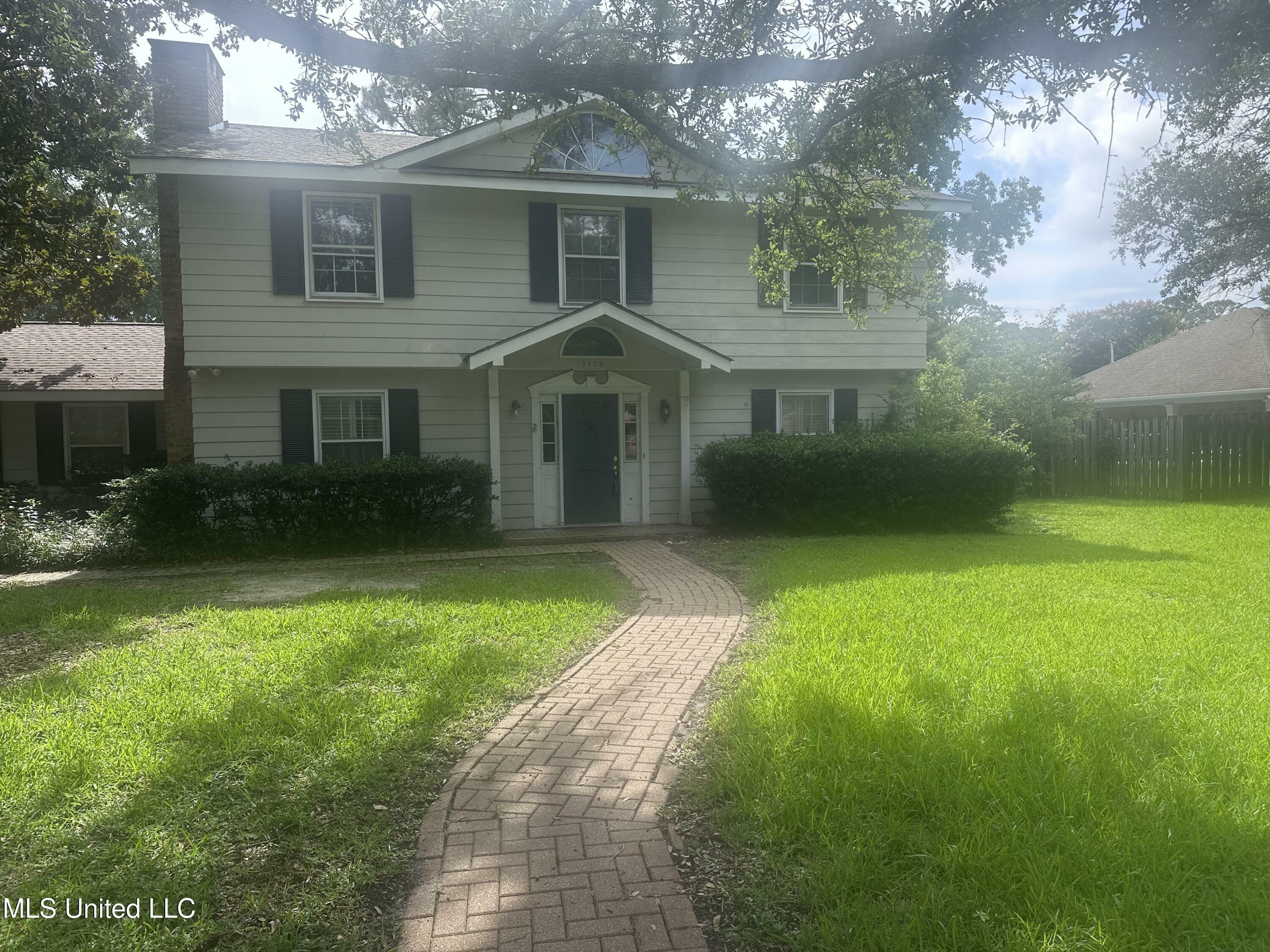 Property Photo: 1115 Westwood Street MS 39567