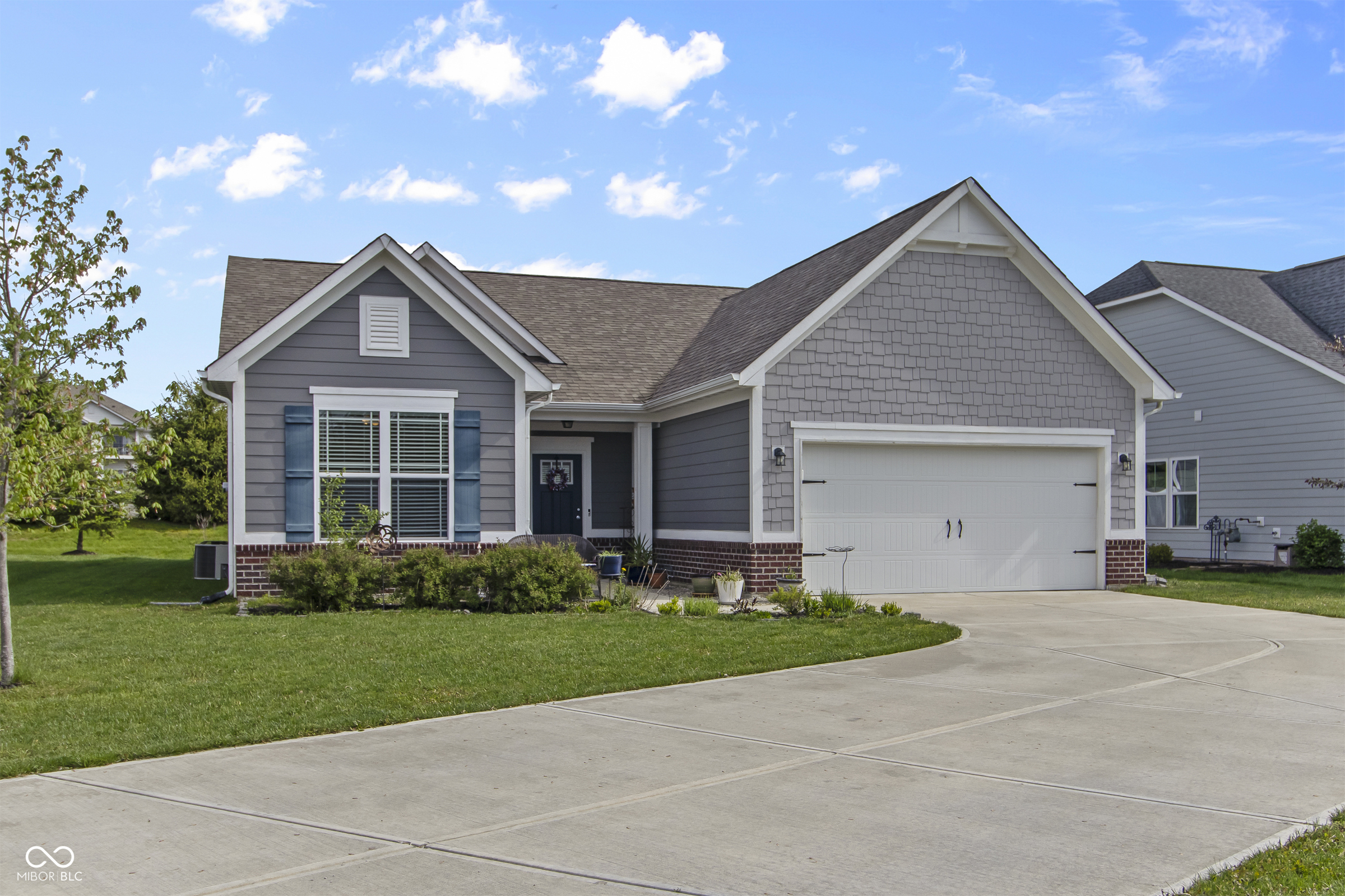 Property Photo: 6738 Fox Club Lane IN 46112