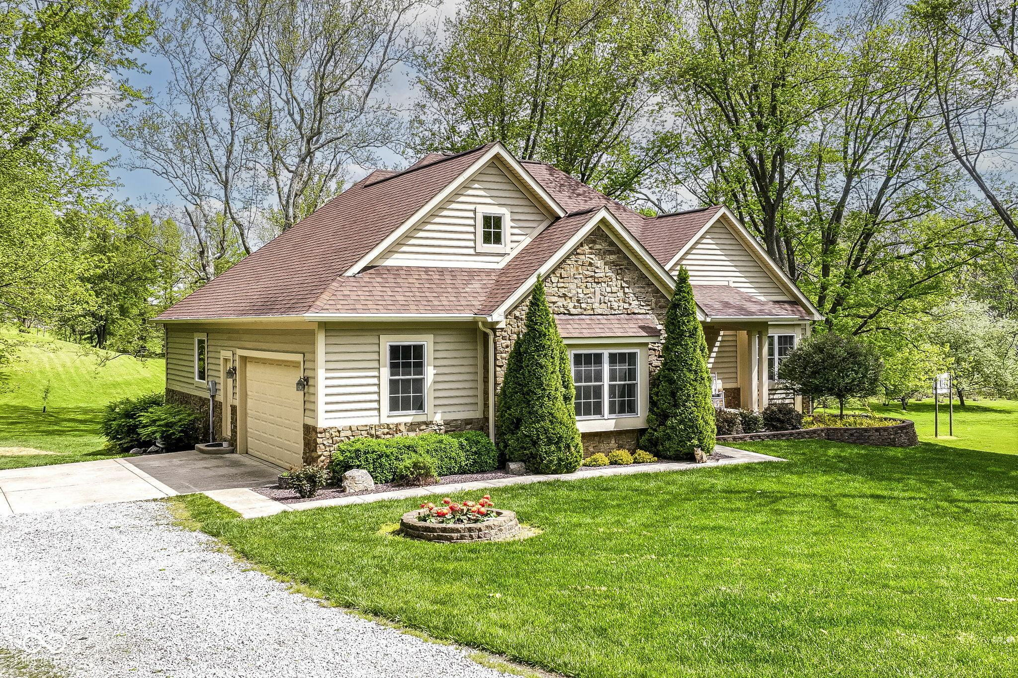 Property Photo: 6340 W 800 S IN 46064