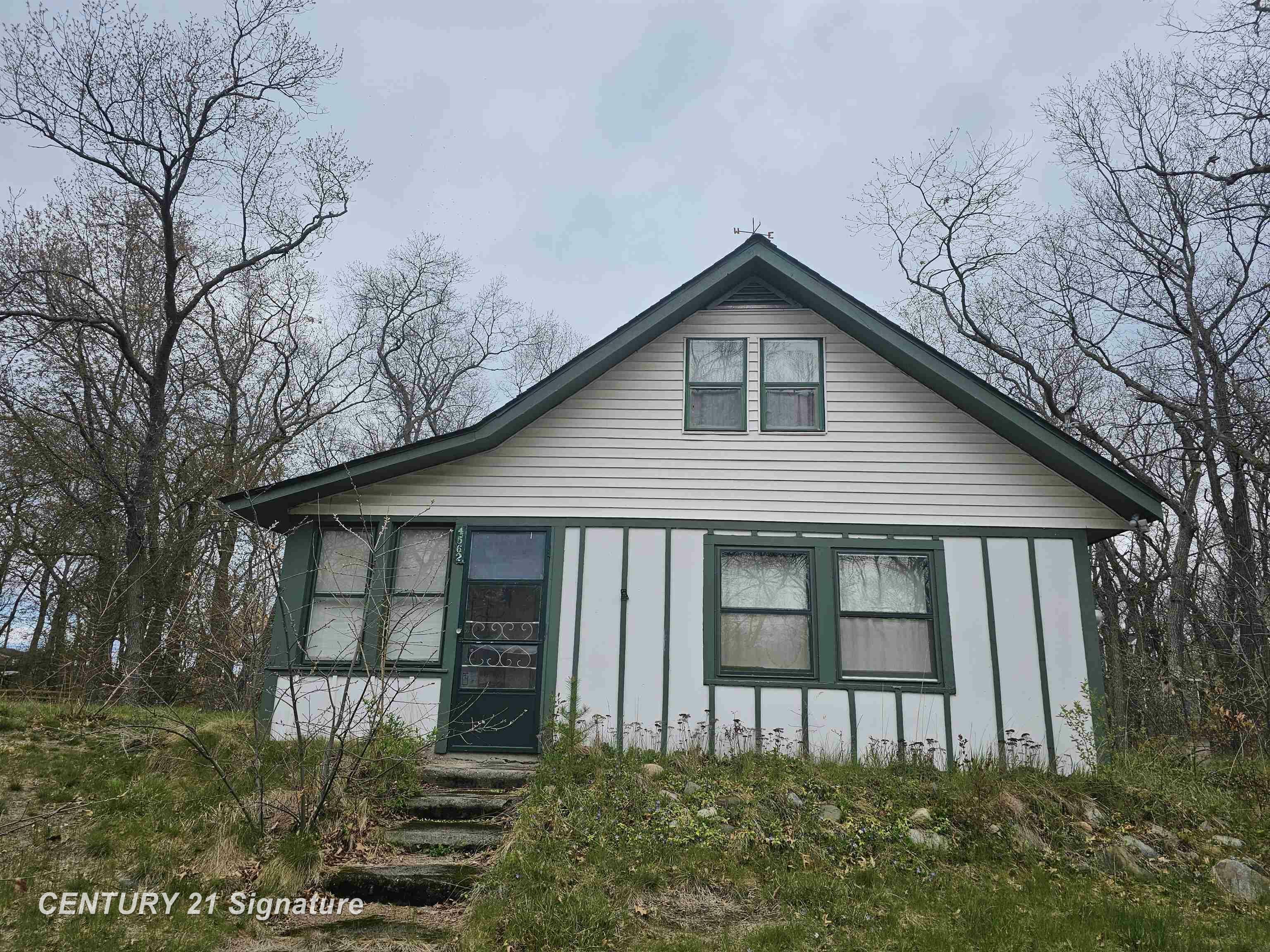 Property Photo: 4562 Trail Road MI 48725