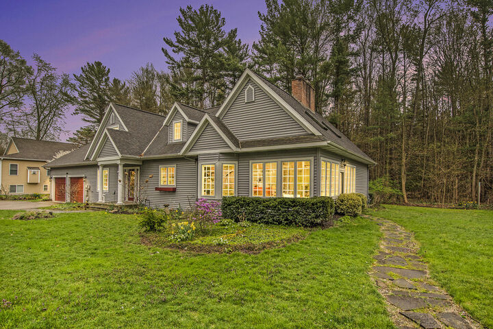 17226 South Street  Holland MI 49424 photo