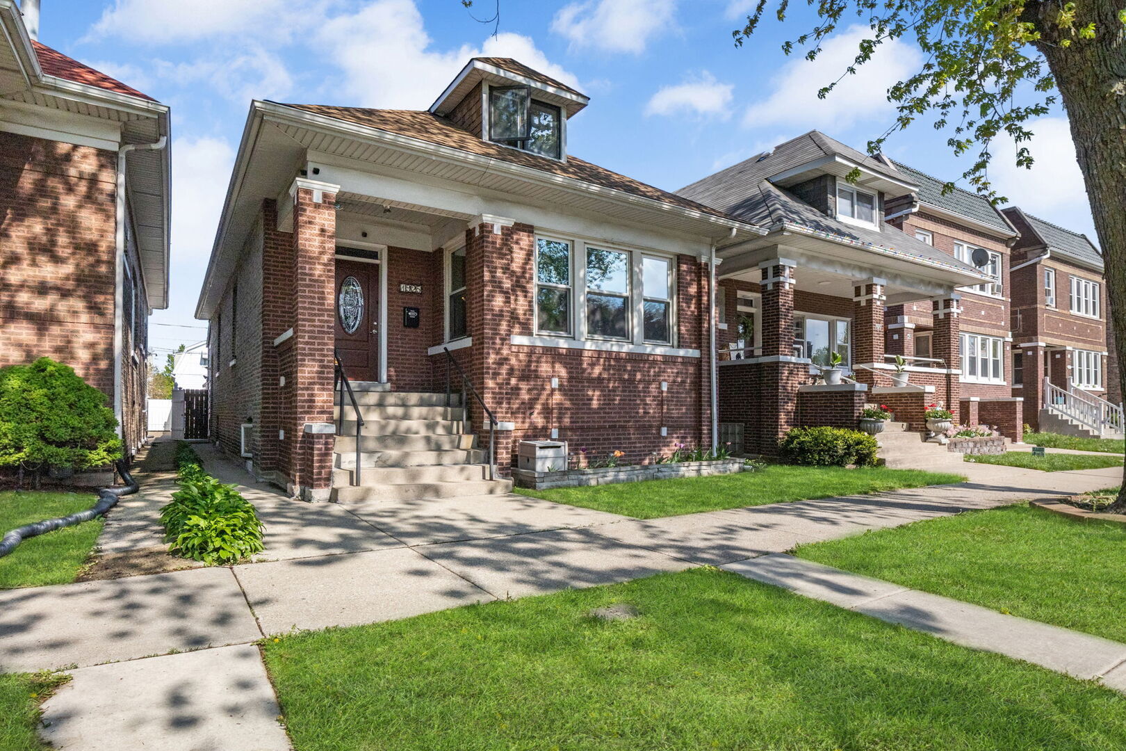 Property Photo: 1925 S Austin Boulevard IL 60804