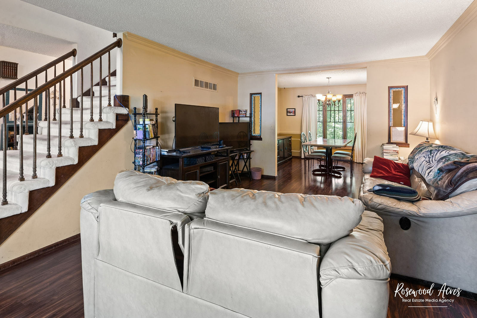 Property Photo: 260 Lexington Court IL 60914