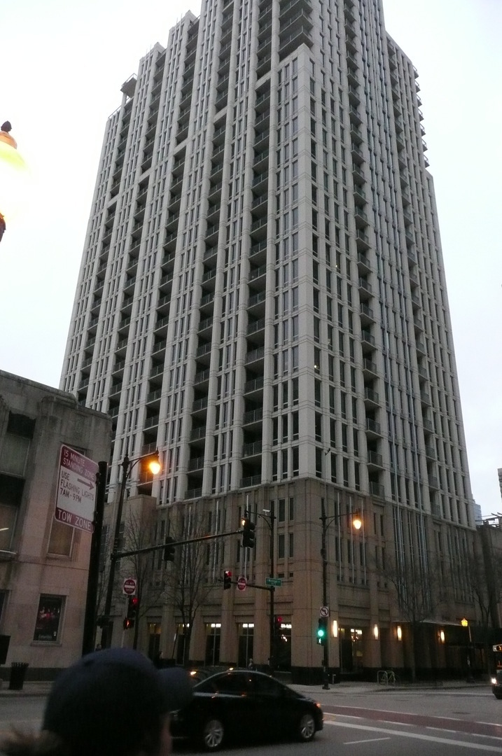 Property Photo: 1250 S Michigan Avenue 908 IL 60605