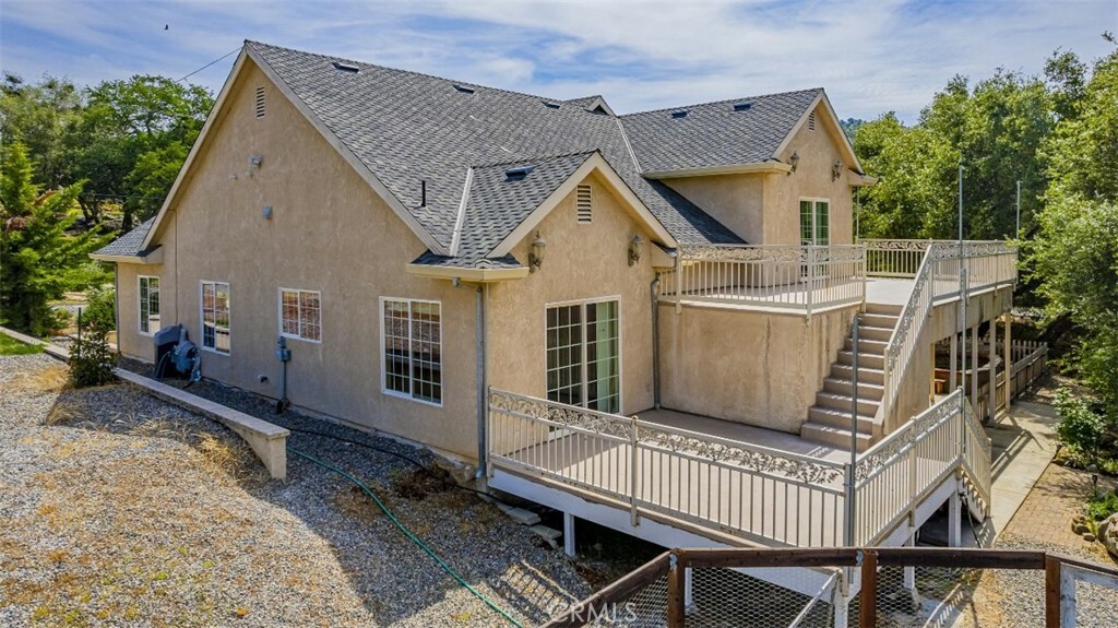 Property Photo: 30840 Badger Court CA 93614
