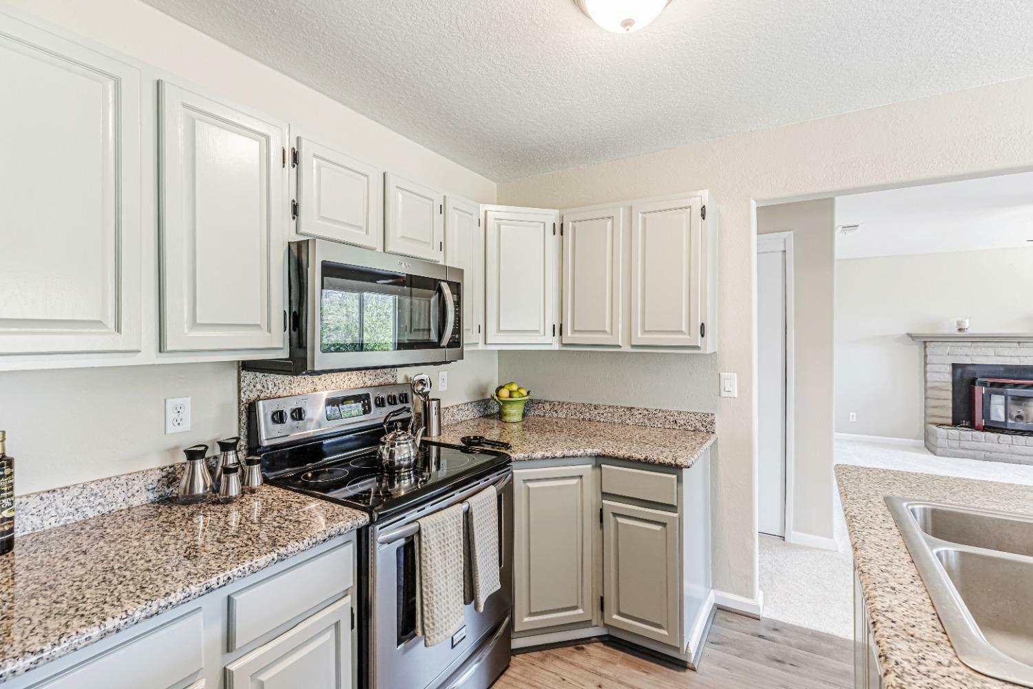 Property Photo: 3540 Curran Rd CA 95640