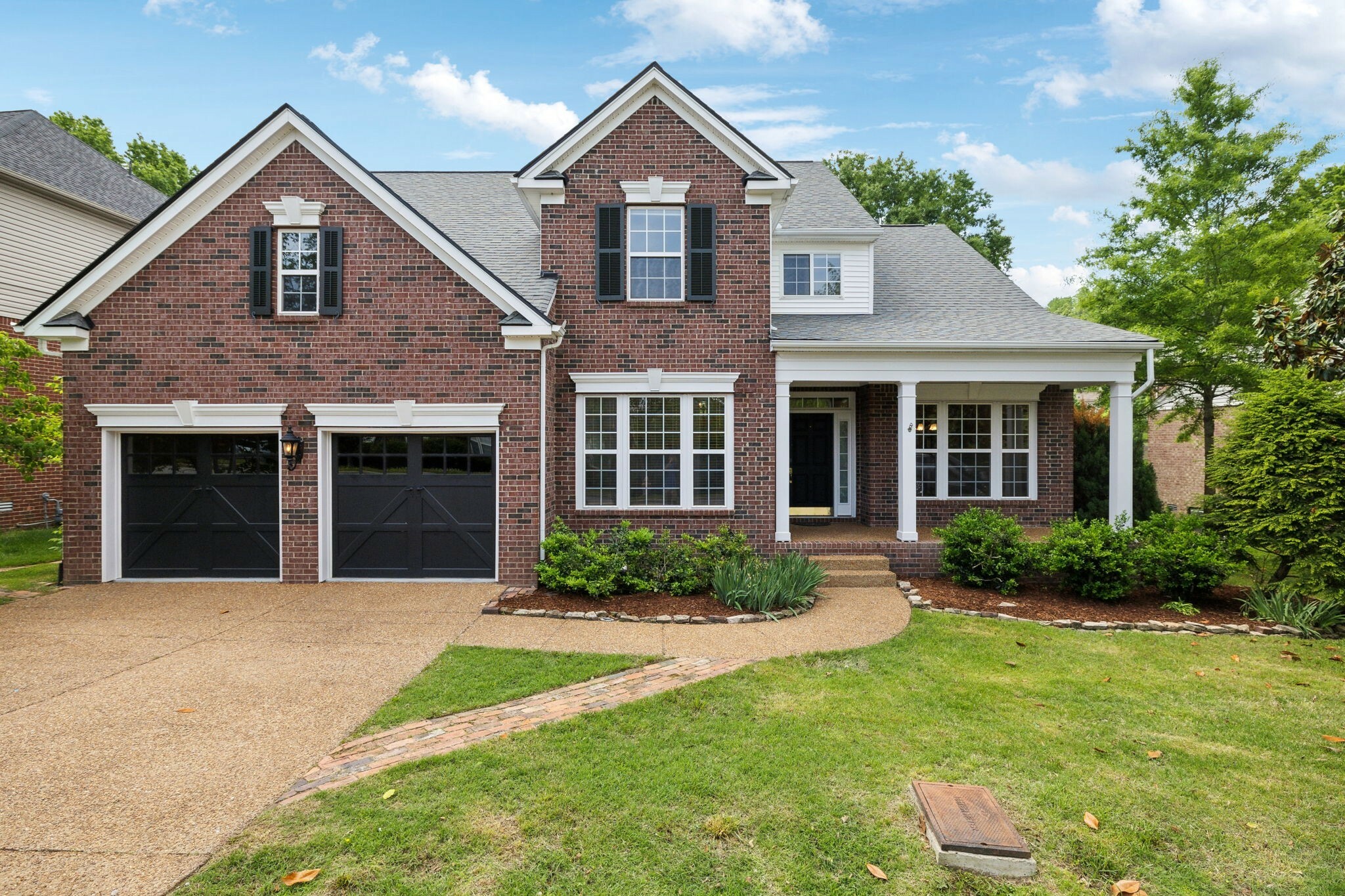 Property Photo: 7137 Holt Run Dr TN 37211