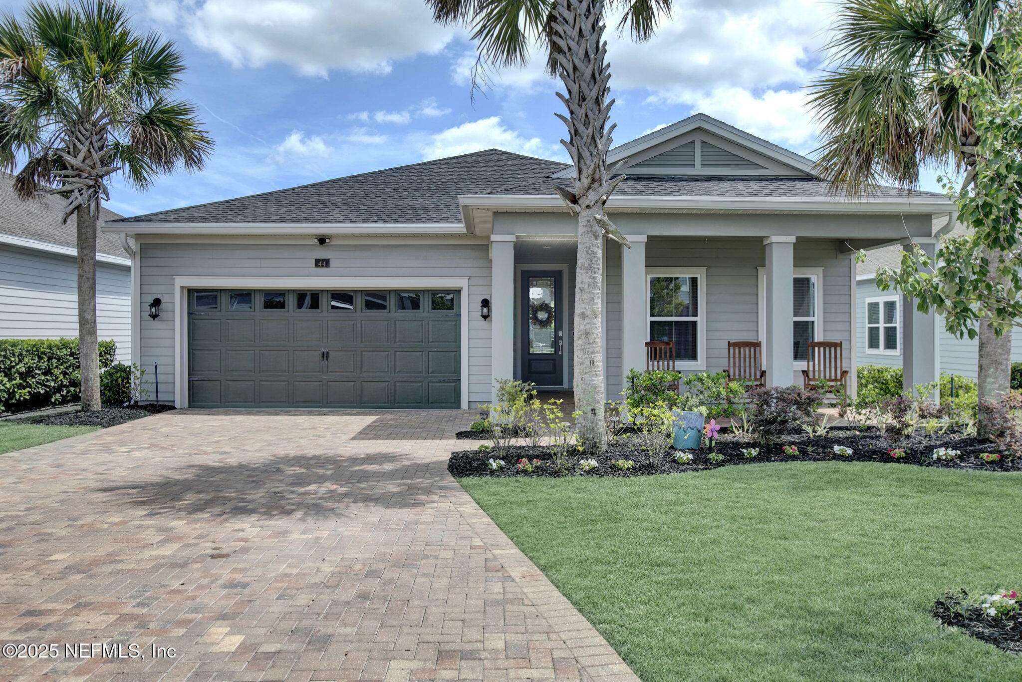 Property Photo: 44 Tilden Court FL 32092