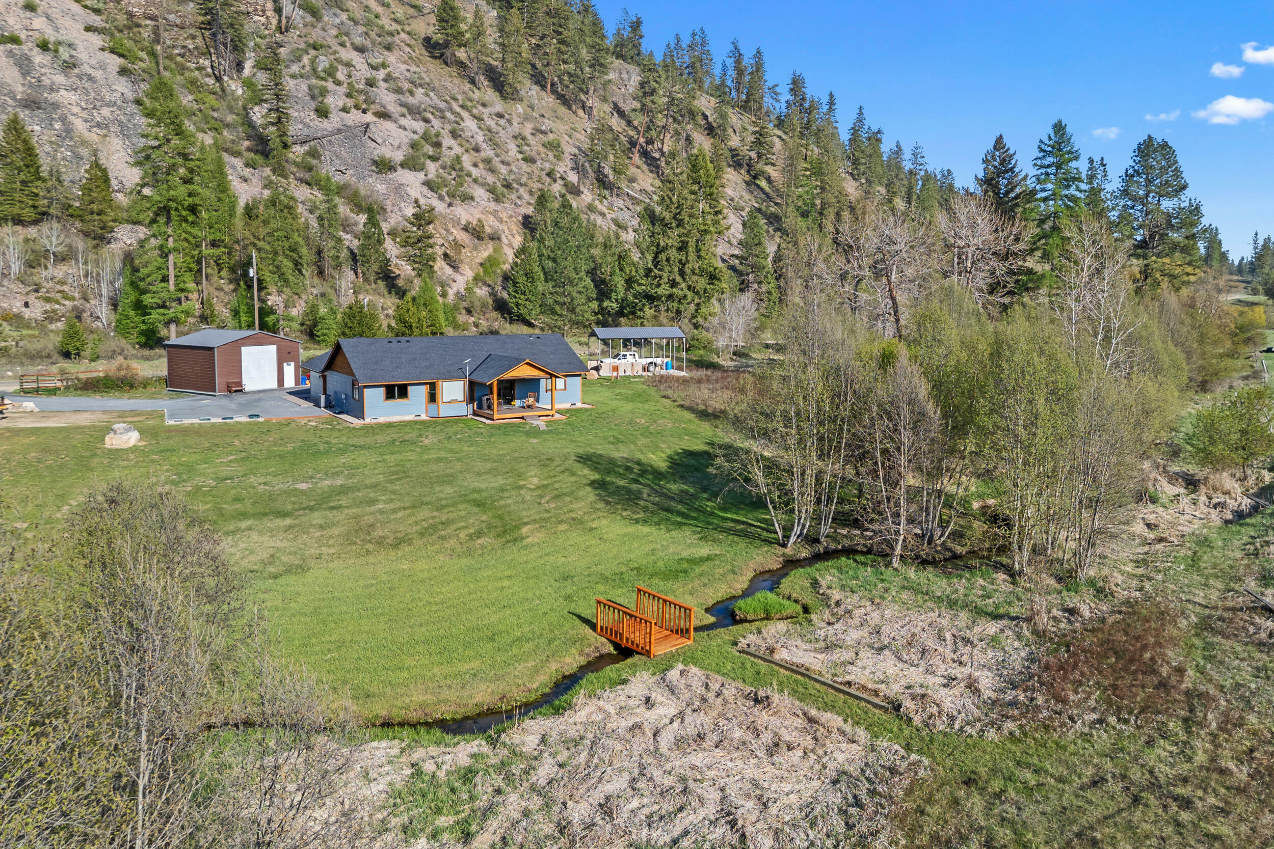 Property Photo: 3016 Wrights Valley Rd WA 99109
