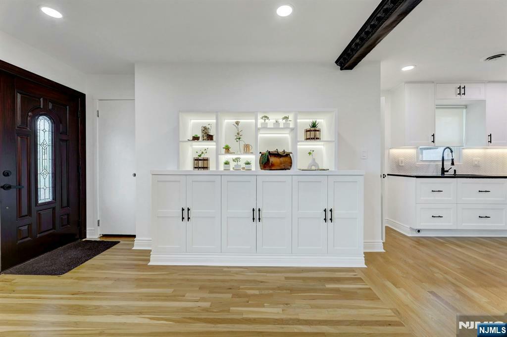 Property Photo:  38 S Midland Avenue  NJ 07032 