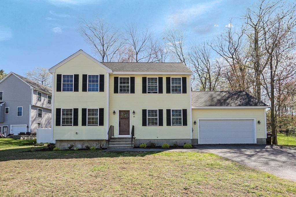 Property Photo: 22 Mohawk Cir MA 01833